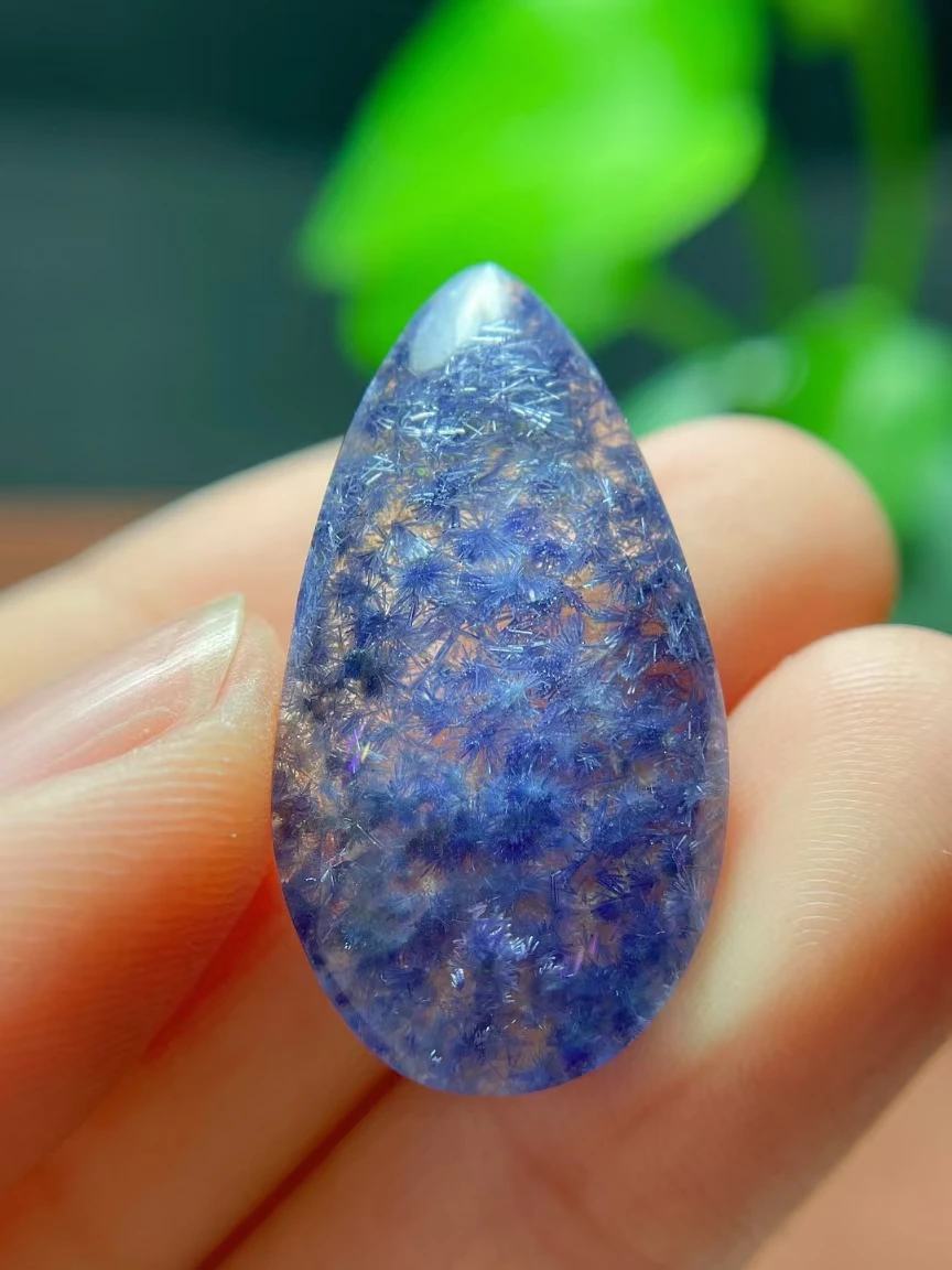 Natural Blue Rutilated Dumortierite Quartz Pendant 31*17.5*7.6mm Clear Flower Necklace Gold Jewelry AAAAAAA
Natural Blue Rutilated Dumortierite Quartz Pendant 31*17.5*7.6mm Clear Flower Necklace Gold Jewelry AAAAAAA