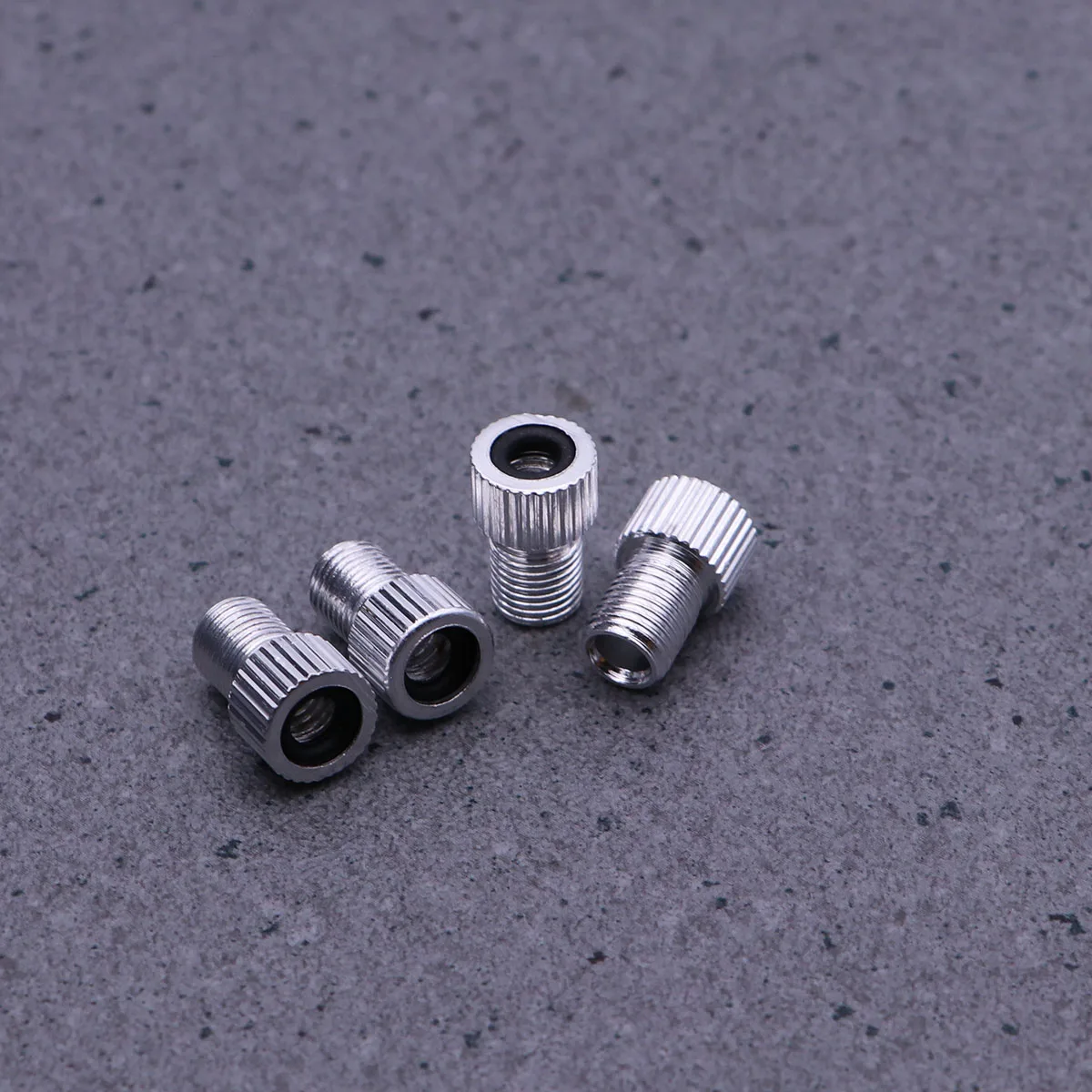 4 pcs Aluminum Alloy To Adapter Converter Road Bike Mountain Bike Tube Pump Air Compressor Repair Tool 
4 pcs Aluminum Alloy To Adapter Converter Road Bike Mountain Bike Tube Pump Air Compressor Repair Tool