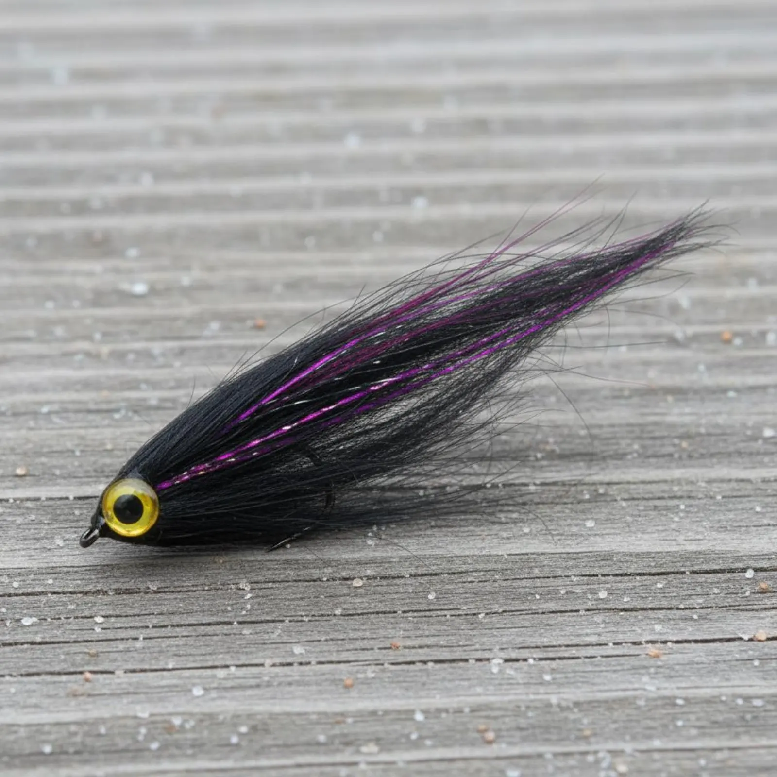 Deceiver Fly Lure Crystal Glitter Saltwater Fly Fishing Attractor Artificial Barbed Hook Realistic Three-Dimensional Eyes
Deceiver Fly Lure Crystal Glitter Saltwater Fly Fishing Attractor Artificial Barbed Hook Realistic Three-Dimensional Eyes
