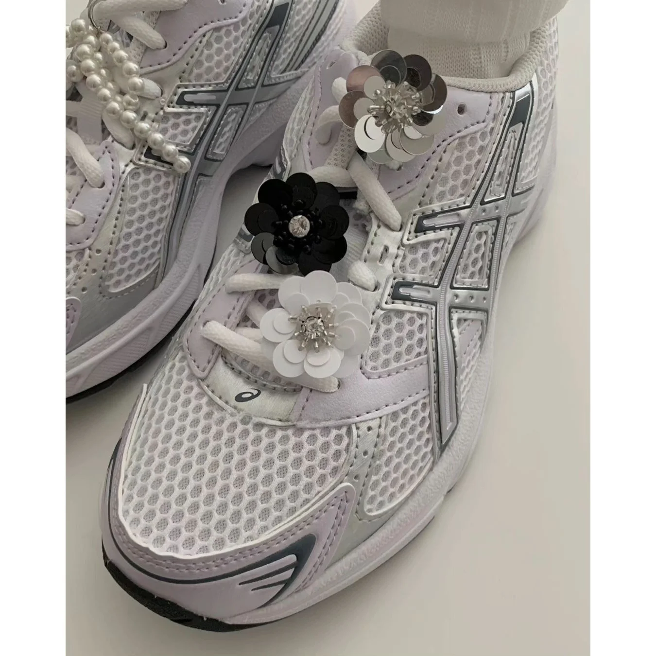 Korean Sle Faionable Flower oe Bule Personali Pearl Knot Sports oe Decoration Pendant Trendy Accory
Korean Sle Faionable Flower oe Bule Personali Pearl Knot Sports oe Decoration Pendant Trendy Accory