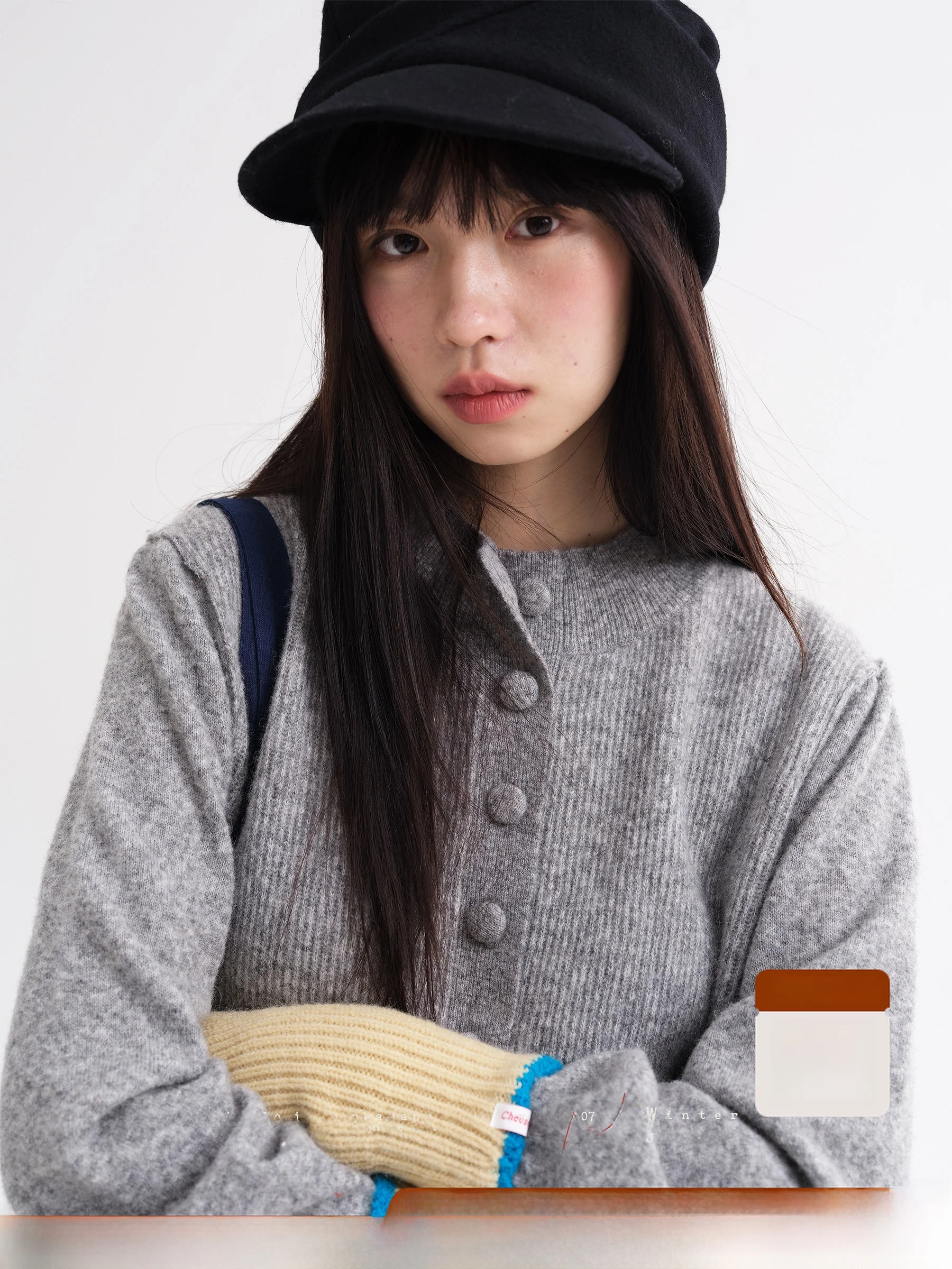 Вязаный кардиган в стиле ретро для женщин, свитер из шерсти альпаки, длинный рукав, цвет молочный, выбор для работы, теплый и комфортный топ
Вязаный кардиган в стиле ретро для женщин, свитер из шерсти альпаки, длинный рукав, цвет молочный, выбор для работы, теплый и комфортный топ