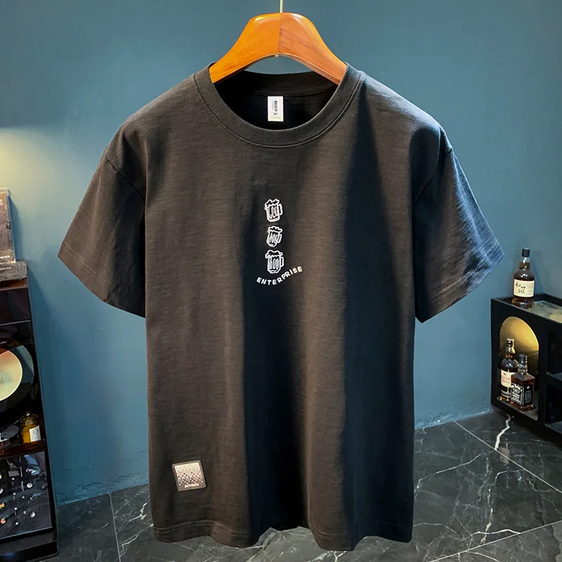 2025 Summer New American Short sleeved T-shirt Men's Fashion Simple Loose Top Casual Versatile Men's Clothing
2025 Summer New American Short sleeved T-shirt Men's Fashion Simple Loose Top Casual Versatile Men's Clothing
