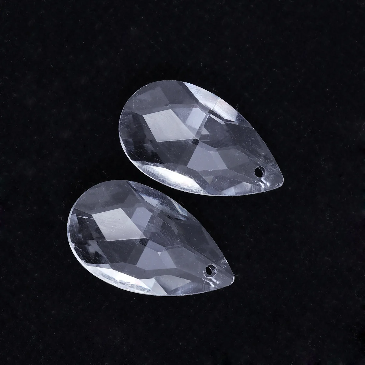 12Pcs Clear Glass Crystal Chandelier Prisms Pendants 28Mm Wedding Display Curtain Hanging Ornaments Beads Chandelier Pendants
12Pcs Clear Glass Crystal Chandelier Prisms Pendants 28Mm Wedding Display Curtain Hanging Ornaments Beads Chandelier Pendants