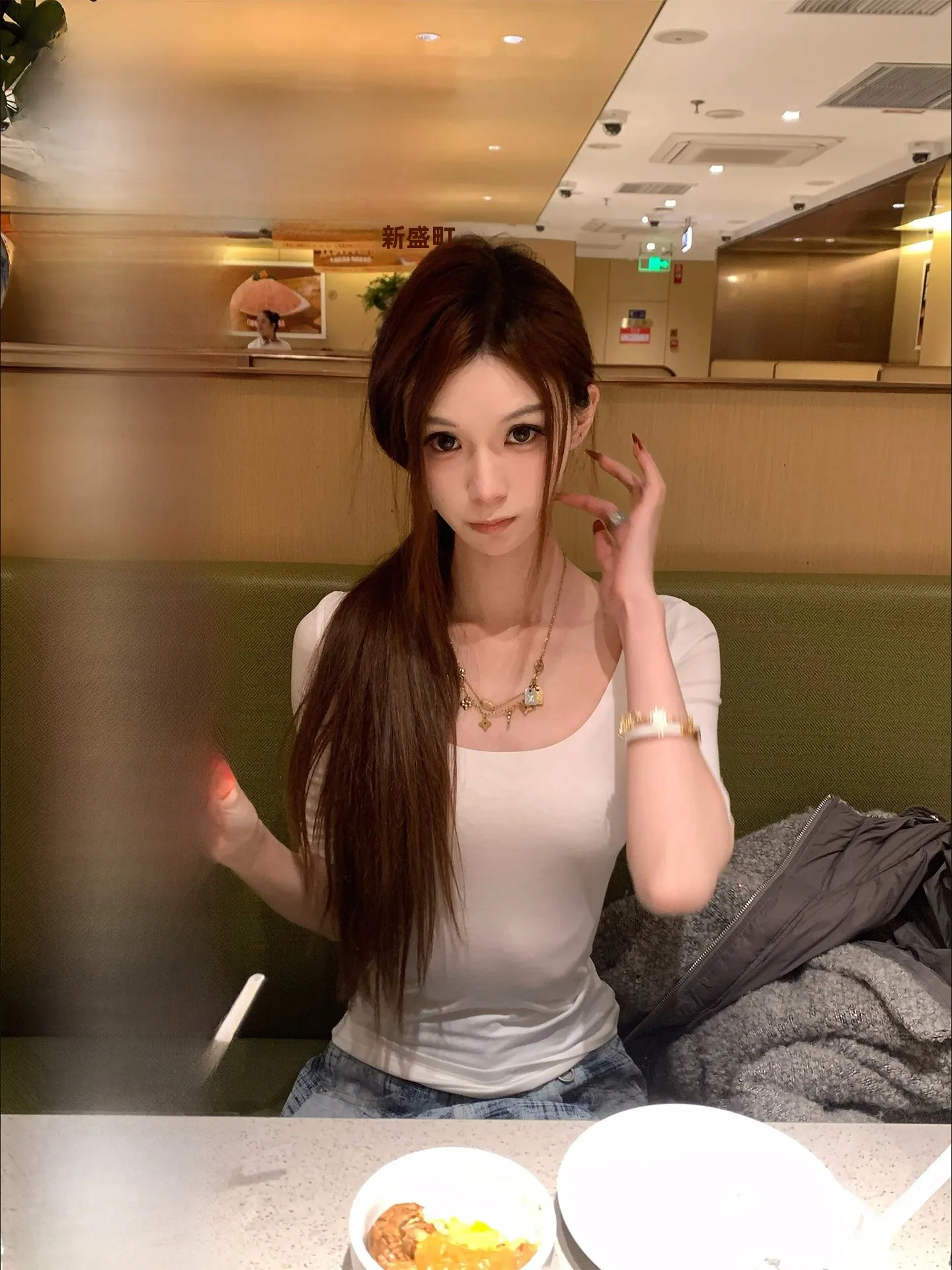 Sweet Yilin Color U-Neck T-Shirt Basic Style Short Sleeve Slim Fit Casual Top for Women Summer Breathable Comfortable
Sweet Yilin Color U-Neck T-Shirt Basic Style Short Sleeve Slim Fit Casual Top for Women Summer Breathable Comfortable