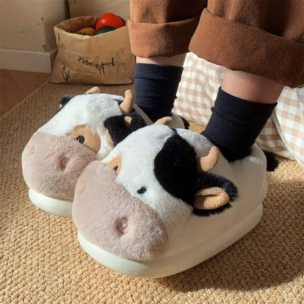 Lovely mother and children plush slippers with cow full wrap warm winter cotton loafers unisex boys girls slip-on fur slippers
Lovely mother and children plush slippers with cow full wrap warm winter cotton loafers unisex boys girls slip-on fur slippers
