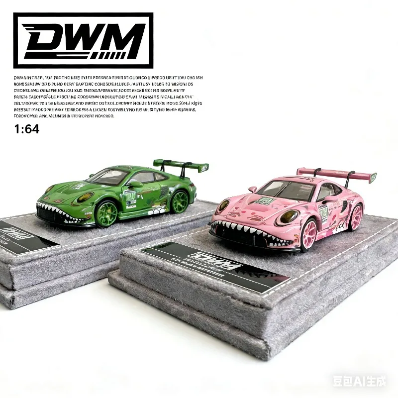 Коллекционная модель автомобиля DWM в масштабе 1:64: ретро-гоночный купе (зеленый и розовый с ливреей Shark).
Коллекционная модель автомобиля DWM в масштабе 1:64: ретро-гоночный купе (зеленый и розовый с ливреей Shark).