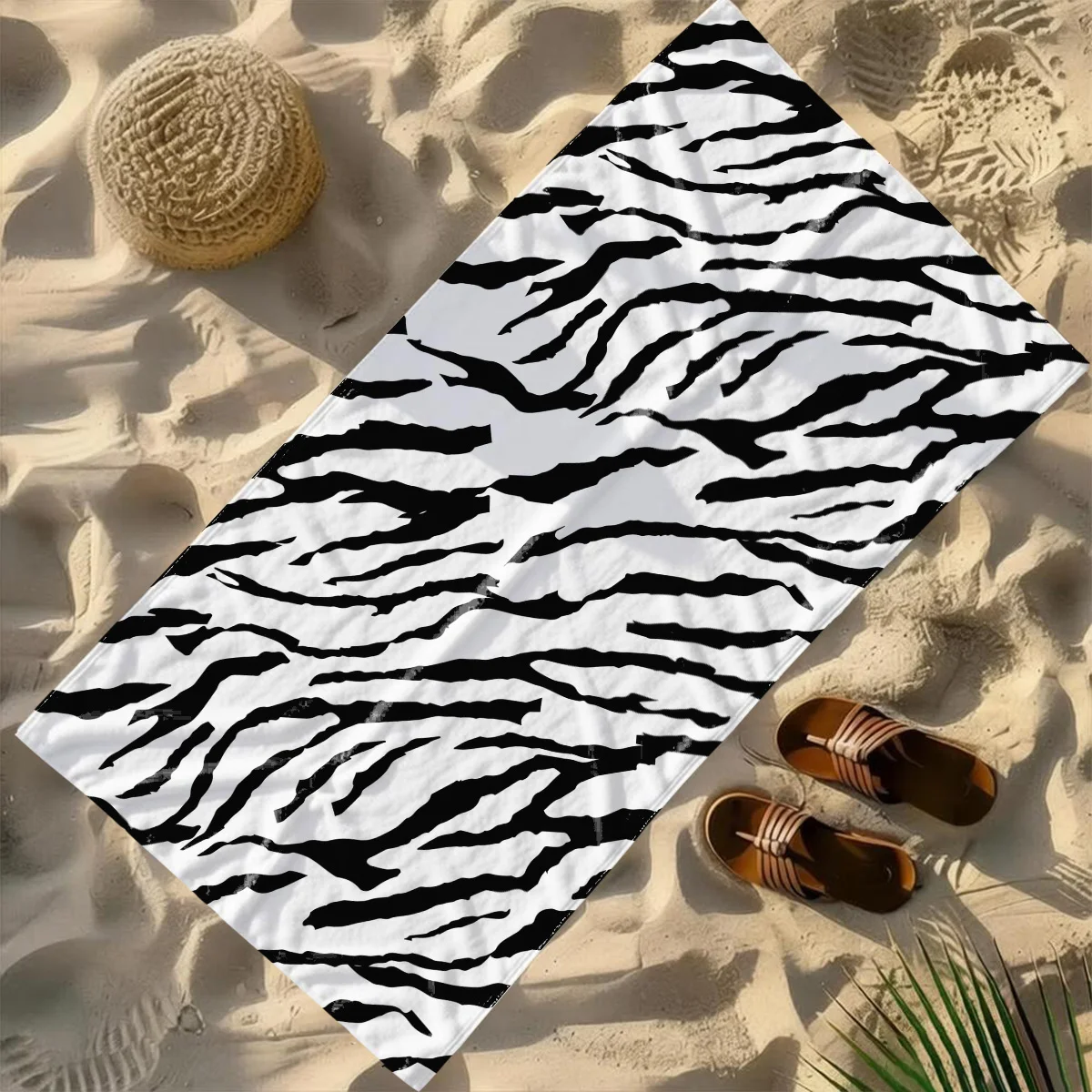 1pc Black Cow Print Towel-Oversized, Absorbent Microfiber, Quick Dry, Ideal for Travel, Swimming, Surfing Bath Towel
1pc Black Cow Print Towel-Oversized, Absorbent Microfiber, Quick Dry, Ideal for Travel, Swimming, Surfing Bath Towel