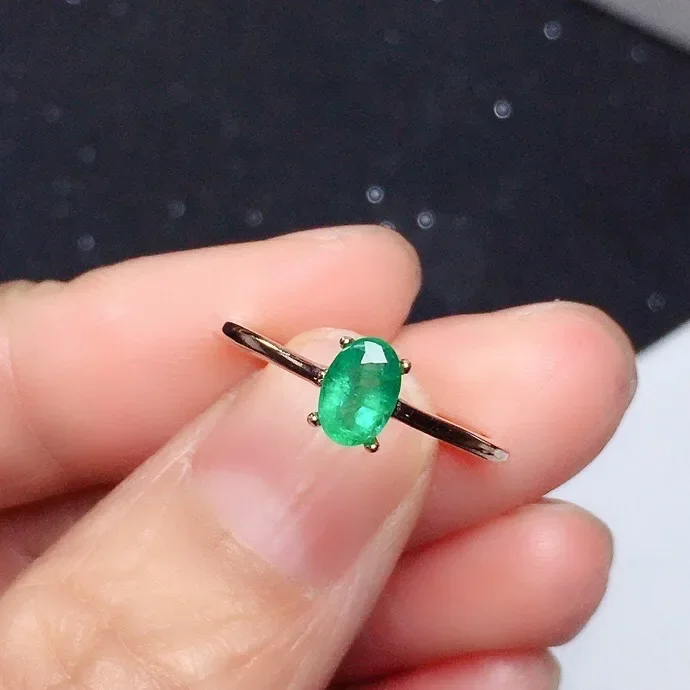 100% Natural Emerald Ring for Daily Wear Hotsale 4mm*6mm Emerald Silver Jewelry Simple 925 Silver Emerald Jewelry Gift for Woman
100% Natural Emerald Ring for Daily Wear Hotsale 4mm*6mm Emerald Silver Jewelry Simple 925 Silver Emerald Jewelry Gift for Woman