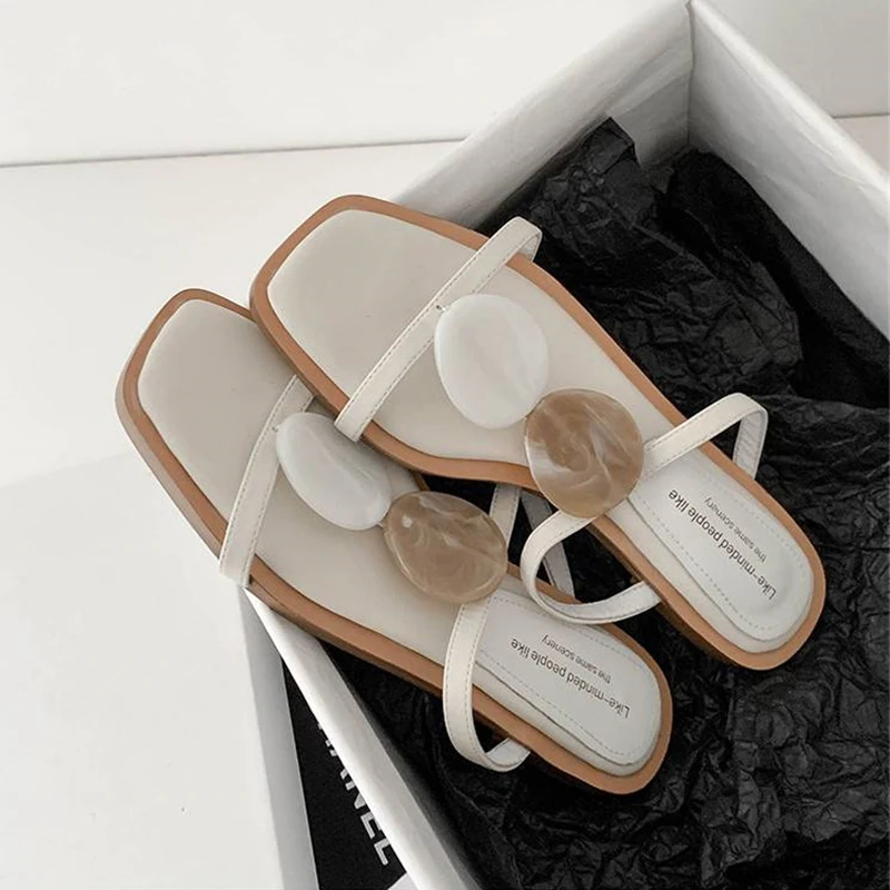 Flat Women Mule Sandals Real Leather Low Heels Summer Shoes Casual Beach Home Slides Slippers Shell Decoration FE19
Flat Women Mule Sandals Real Leather Low Heels Summer Shoes Casual Beach Home Slides Slippers Shell Decoration FE19