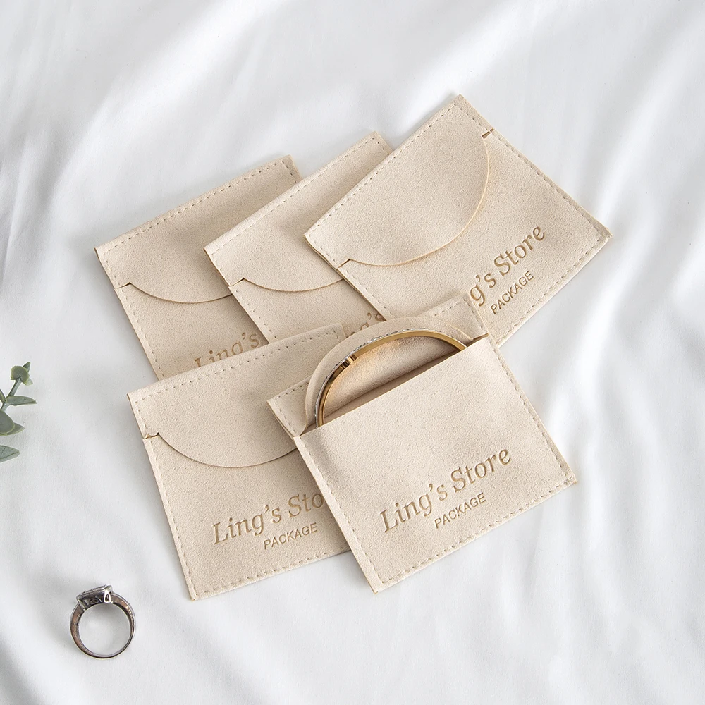 100Pcs Custom Logo Beige Cream Microfiber Envelope Bag Bracelet Earring Ring Pendant Stud Necklace Watch Oil Packaging Organizer
100Pcs Custom Logo Beige Cream Microfiber Envelope Bag Bracelet Earring Ring Pendant Stud Necklace Watch Oil Packaging Organizer