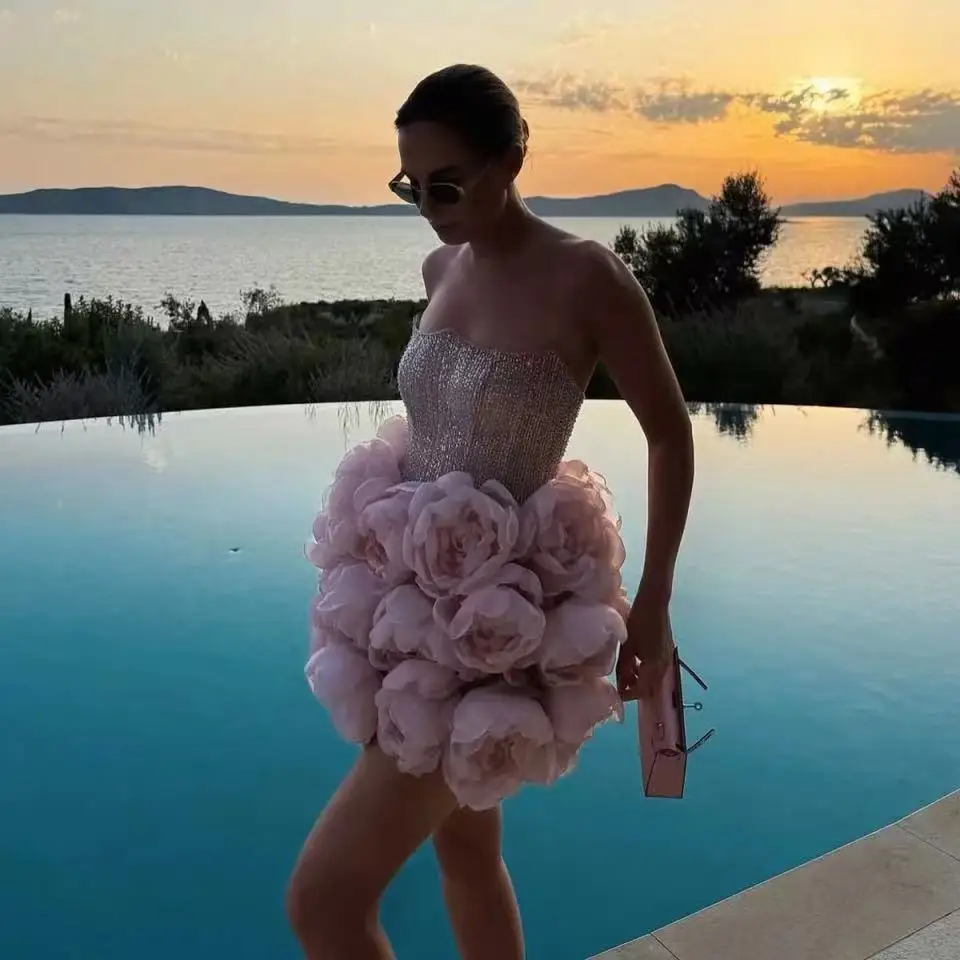 Pink Short Dresses Birthday Party Mini Gowns For Wedding Floral Beading Pretty HandmadeFlowers Girl Date Dress Holiday Dress
Pink Short Dresses Birthday Party Mini Gowns For Wedding Floral Beading Pretty HandmadeFlowers Girl Date Dress Holiday Dress