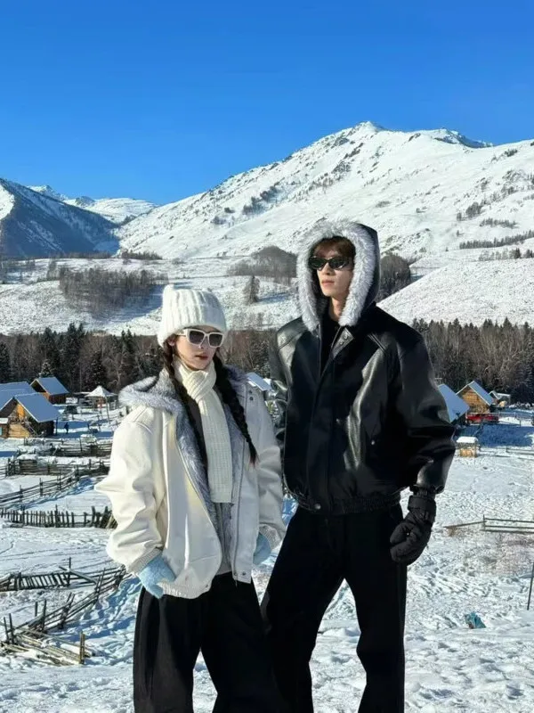 American Sle Hooded PU Leather Wolf King Mountain Eagle Jaet Cotton Coat Men Winter Thiened Warm Zipper Closure Coat
American Sle Hooded PU Leather Wolf King Mountain Eagle Jaet Cotton Coat Men Winter Thiened Warm Zipper Closure Coat