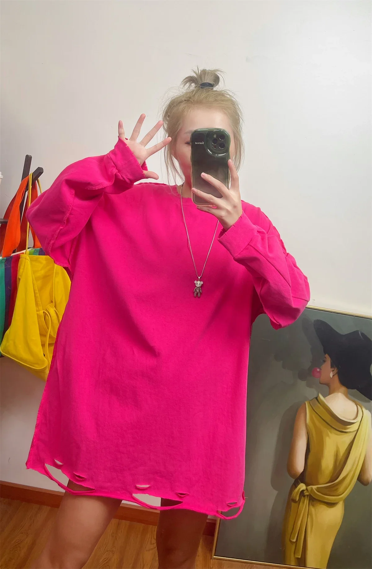 Mid Length Ripped T-shirt Loose Long-sleeved Cotton Top Spting Autumn Solid Color Round Neck Bottoming Shirt Women Trendy Tee
Mid Length Ripped T-shirt Loose Long-sleeved Cotton Top Spting Autumn Solid Color Round Neck Bottoming Shirt Women Trendy Tee