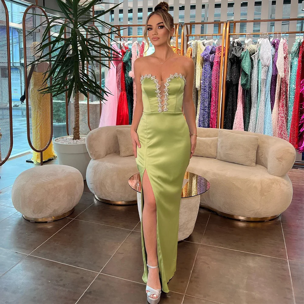 Mint Evening Dresses for Women 2023 Satin Crystal Deep V Neck Sexy Gowns Strapless Sheath/Column Side Slit Prom Dress
Mint Evening Dresses for Women 2023 Satin Crystal Deep V Neck Sexy Gowns Strapless Sheath/Column Side Slit Prom Dress