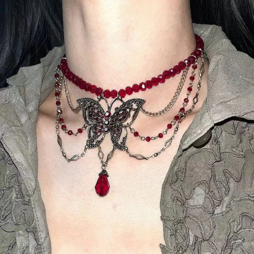 DUTRIEUX Gothic Punk Heavy industry Butterfly Pendant Clavicle Chain Choker Mysterious Dark Red Crystal Chain Beading Necklace
DUTRIEUX Gothic Punk Heavy industry Butterfly Pendant Clavicle Chain Choker Mysterious Dark Red Crystal Chain Beading Necklace