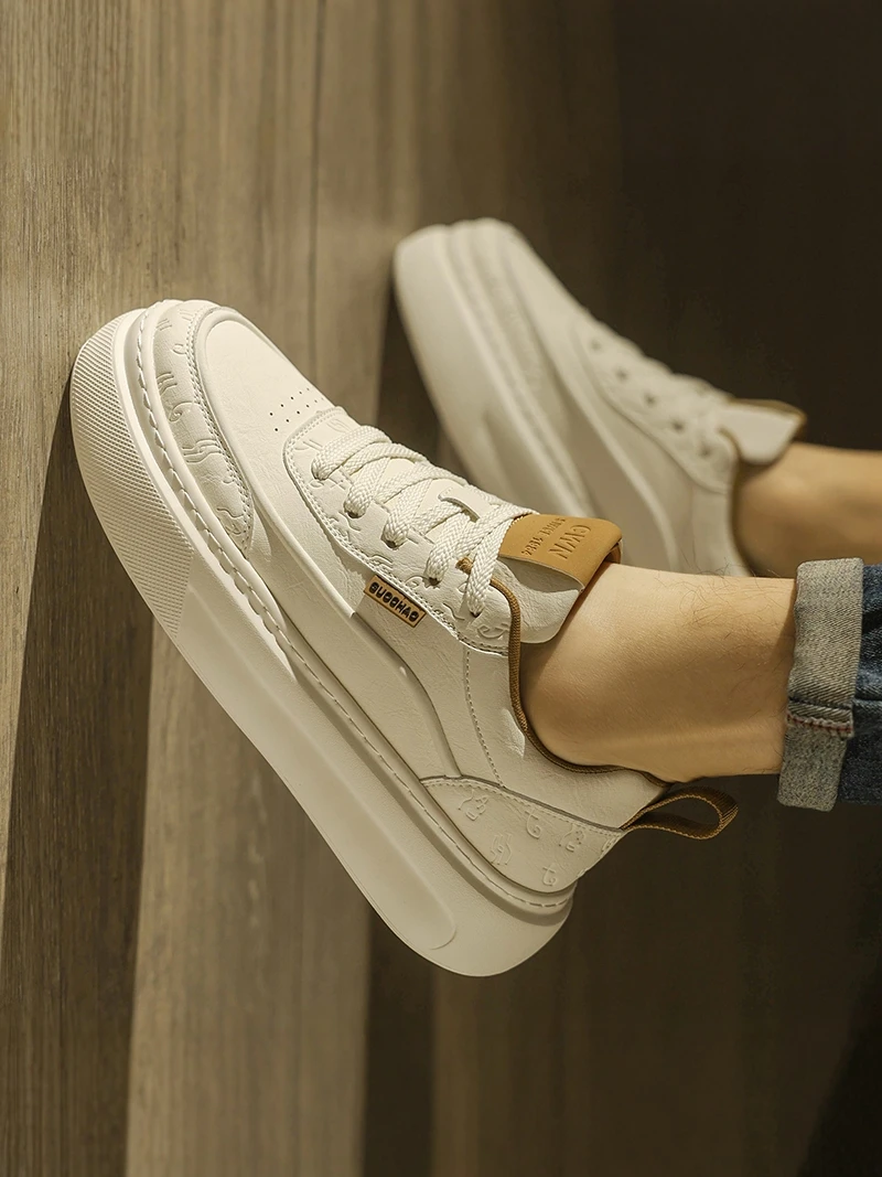Men's Casual Leather Surface Shoes 2026 New Style Summer Outdoor Sports Thick Bottom Heightening Board Shoes Youth Fashion
Men's Casual Leather Surface Shoes 2026 New Style Summer Outdoor Sports Thick Bottom Heightening Board Shoes Youth Fashion