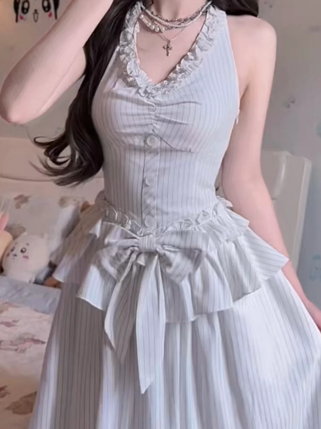 Gentle Wind Unique Halter Neck Half Skirt Two Piece Set Whole OOTD Summer 2026 Comfortable V Neck Short Sleeve Cotton Blend
Gentle Wind Unique Halter Neck Half Skirt Two Piece Set Whole OOTD Summer 2026 Comfortable V Neck Short Sleeve Cotton Blend