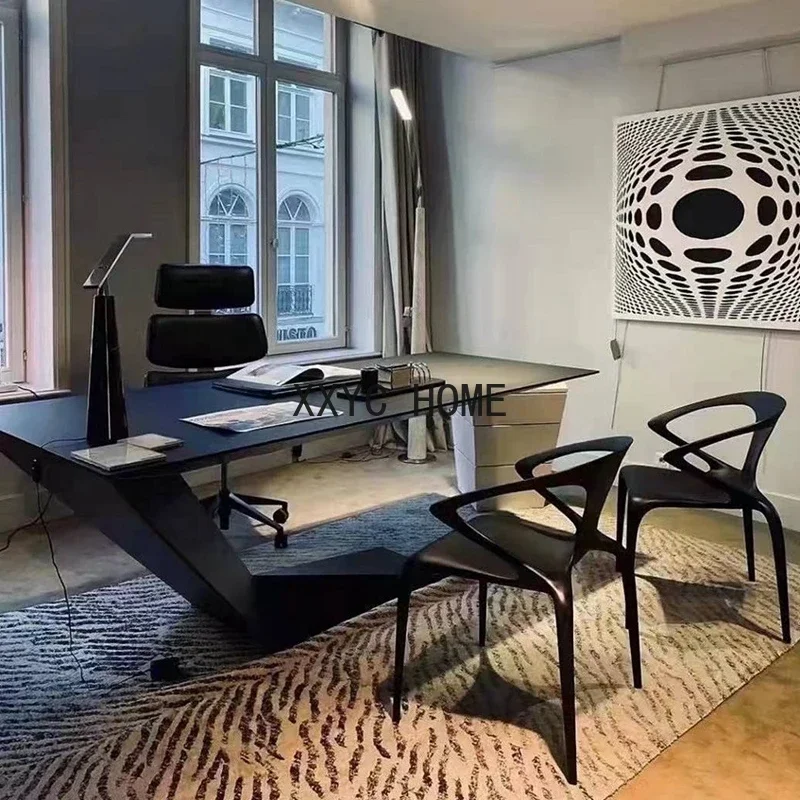 Итальянский минималистичный письменный стол Современный минималистский дизайнерский письменный стол в скандинавском стиле
Итальянский минималистичный письменный стол Современный минималистский дизайнерский письменный стол в скандинавском стиле