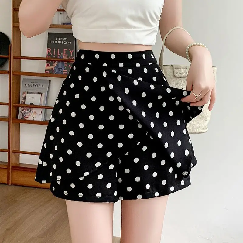 Fashion Printed Spliced Fake Two Pieces Polka Dot Skirts Female Clothing 2025 Summer New Loose Korean Elastic High Waist Skirts
Fashion Printed Spliced Fake Two Pieces Polka Dot Skirts Female Clothing 2025 Summer New Loose Korean Elastic High Waist Skirts