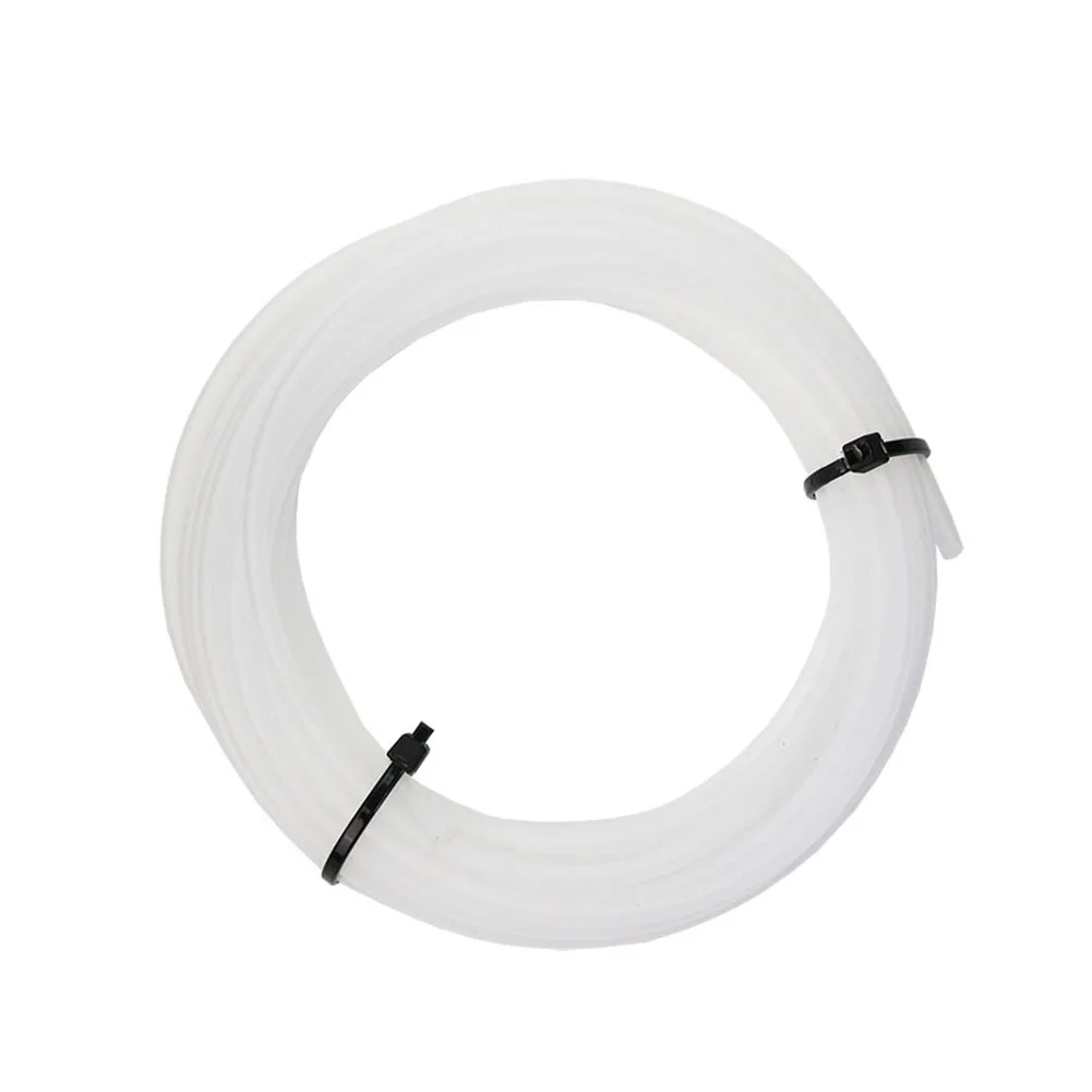 Внутренняя направляющая трубка для тросов велосипедных тормозов и переключателей, обеспечивающая плавное движение тросов и защиту.
Внутренняя направляющая трубка для тросов велосипедных тормозов и переключателей, обеспечивающая плавное движение тросов и защиту.