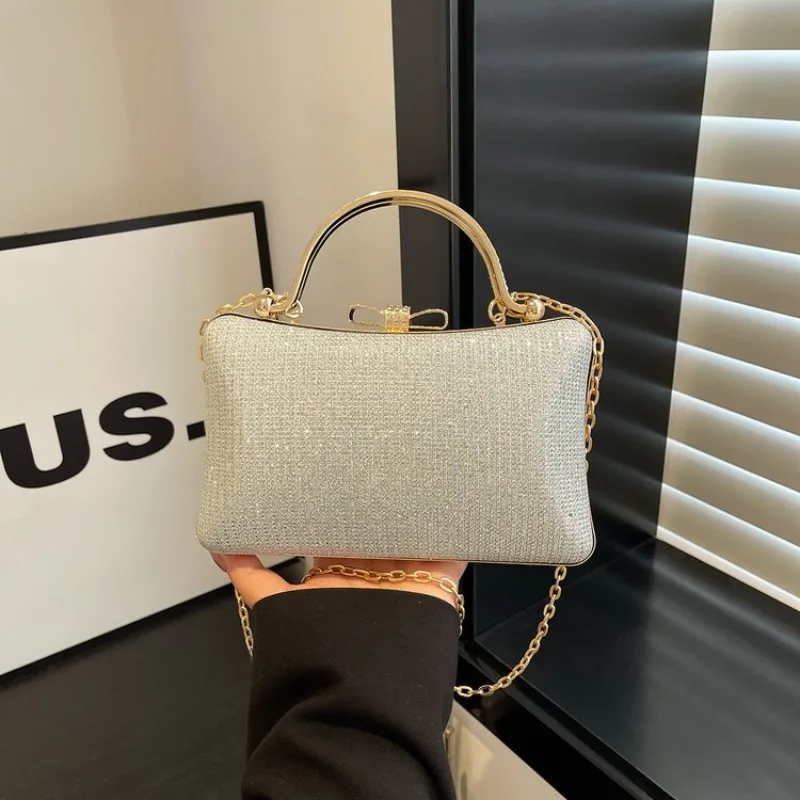 Luxury Messenger Diaper Bag Women's Leather Tote Vintage Crossbody Bag Minimalist Designer Large Capacity Stylish Elegant
Luxury Messenger Diaper Bag Women's Leather Tote Vintage Crossbody Bag Minimalist Designer Large Capacity Stylish Elegant