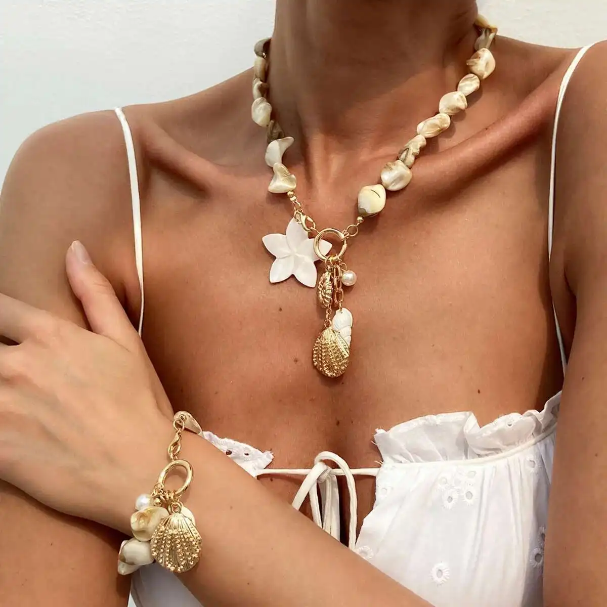 KunJoe Bohemia Scallop Choker Necklace Bracelet Jewelry Set for Women Flower Starfish Pendant Necklace Bangle Neck Accessories
KunJoe Bohemia Scallop Choker Necklace Bracelet Jewelry Set for Women Flower Starfish Pendant Necklace Bangle Neck Accessories
