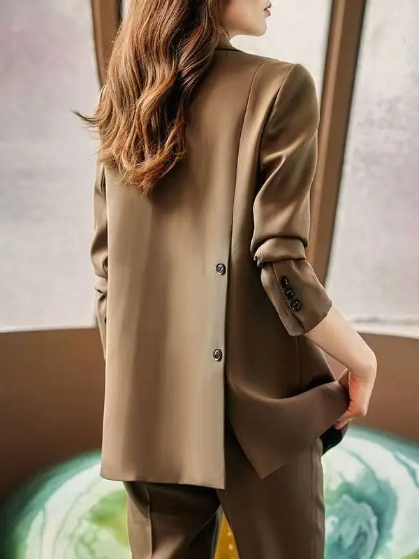 plus Size Color Suit Jacket Women's Two Piece Set Spring Autumn New Style High End Fashion Wide Leg Pants Set
plus Size Color Suit Jacket Women's Two Piece Set Spring Autumn New Style High End Fashion Wide Leg Pants Set