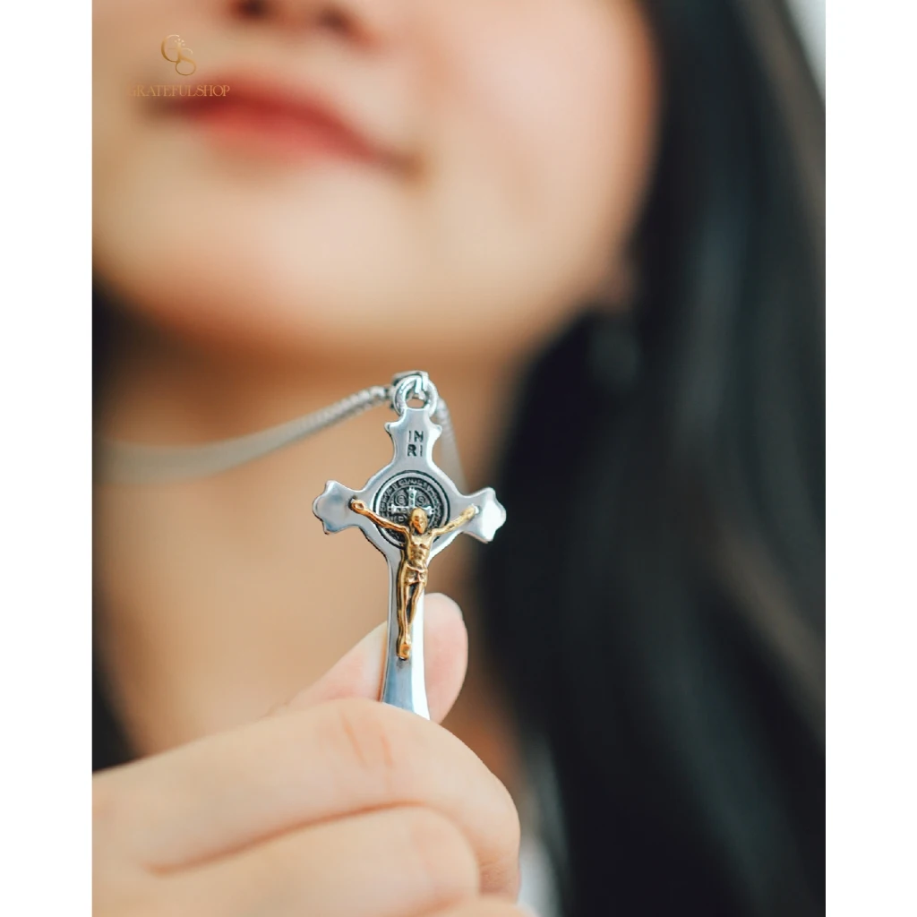 INRI Jesus Cross Necklaces Pendants Stainless Steel Exorcism St. Benedict Crucifix Necklace For Men Jewelry
INRI Jesus Cross Necklaces Pendants Stainless Steel Exorcism St. Benedict Crucifix Necklace For Men Jewelry
