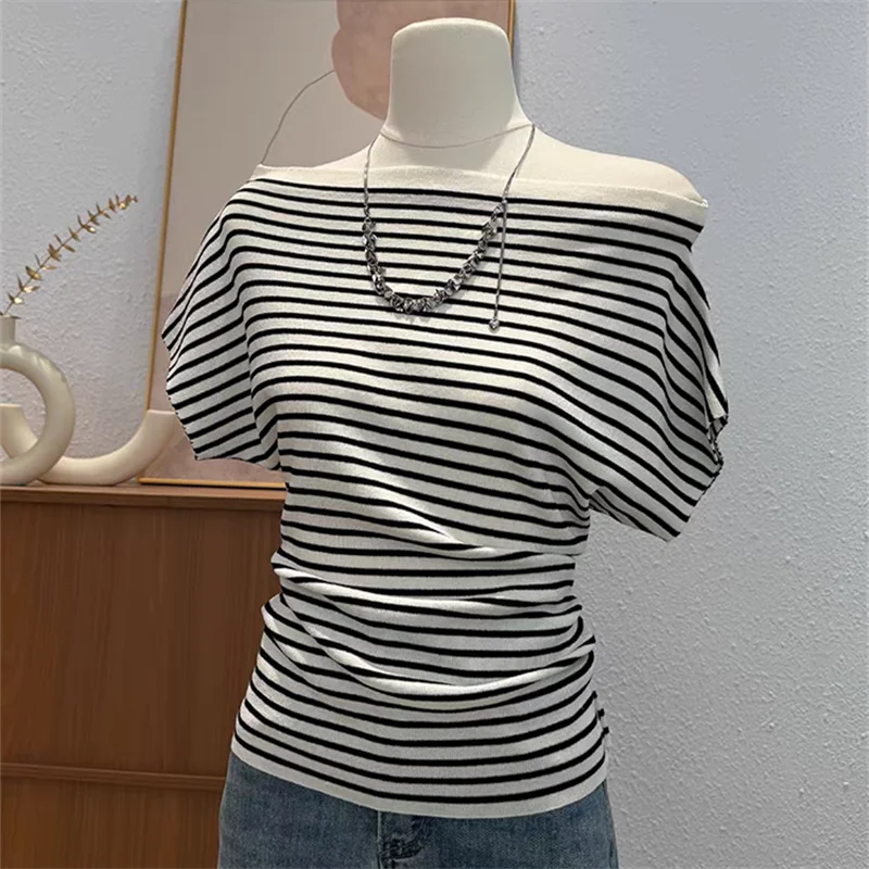 Short Sleeve Striped Off-the-Shoulder Knit Top Batwing Sleeve Knitted Pullovers Women Summer Trendy Y2K Coquette Outfit
Short Sleeve Striped Off-the-Shoulder Knit Top Batwing Sleeve Knitted Pullovers Women Summer Trendy Y2K Coquette Outfit