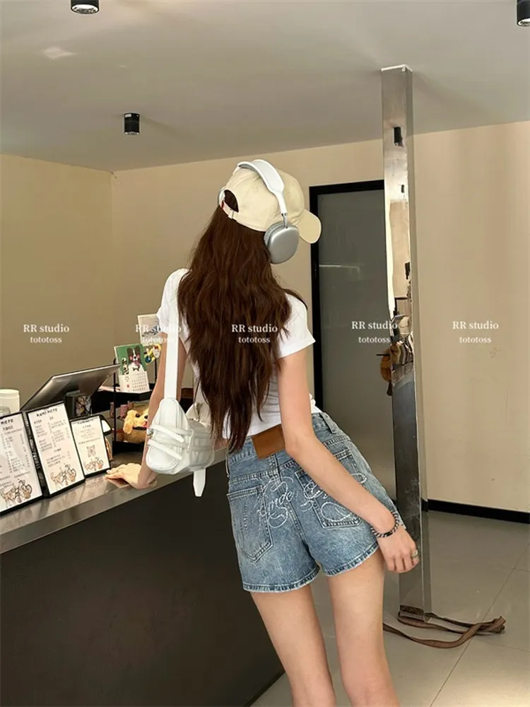 Waing Heavy Drill Lettering High Waist Slimming Hot Pants Casual Sle Summer Jeans ort High Waist Version Ladies orts
Waing Heavy Drill Lettering High Waist Slimming Hot Pants Casual Sle Summer Jeans ort High Waist Version Ladies orts