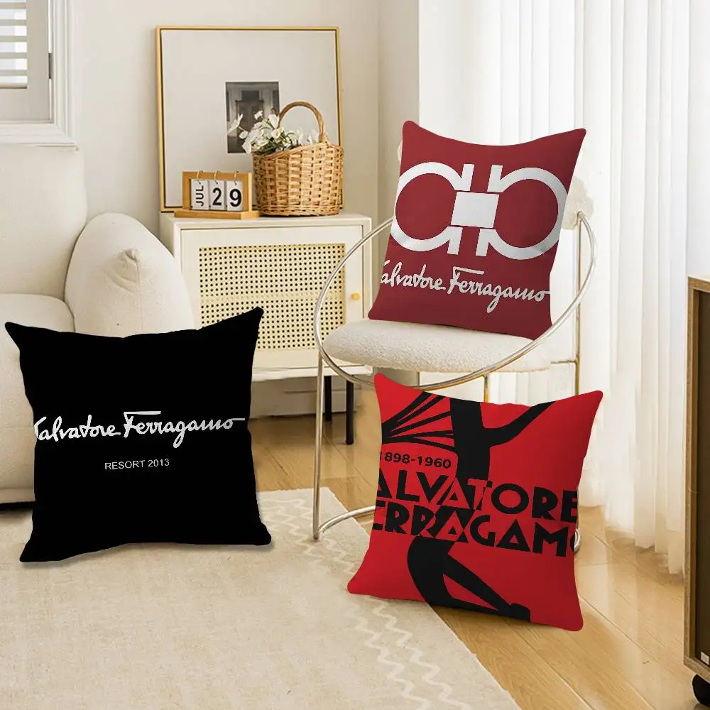 Чехол для подушки S-Salvatore F-Ferragamo в стиле аниме, для дивана, кровати, подушки для изголовья, 45x45 см, модный
Чехол для подушки S-Salvatore F-Ferragamo в стиле аниме, для дивана, кровати, подушки для изголовья, 45x45 см, модный