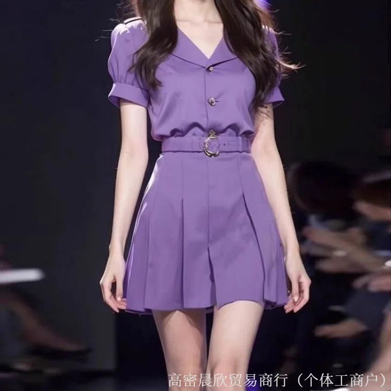 New purple dress for summer commuting style Korean version waist cinching fashion letter V-neck dress vestidos de mujer
New purple dress for summer commuting style Korean version waist cinching fashion letter V-neck dress vestidos de mujer