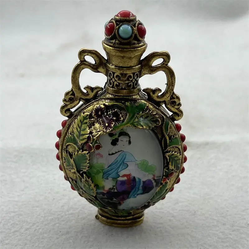 Retro Sit on a beautiful woman Snuff Bottle mini bottle
Retro Sit on a beautiful woman Snuff Bottle mini bottle