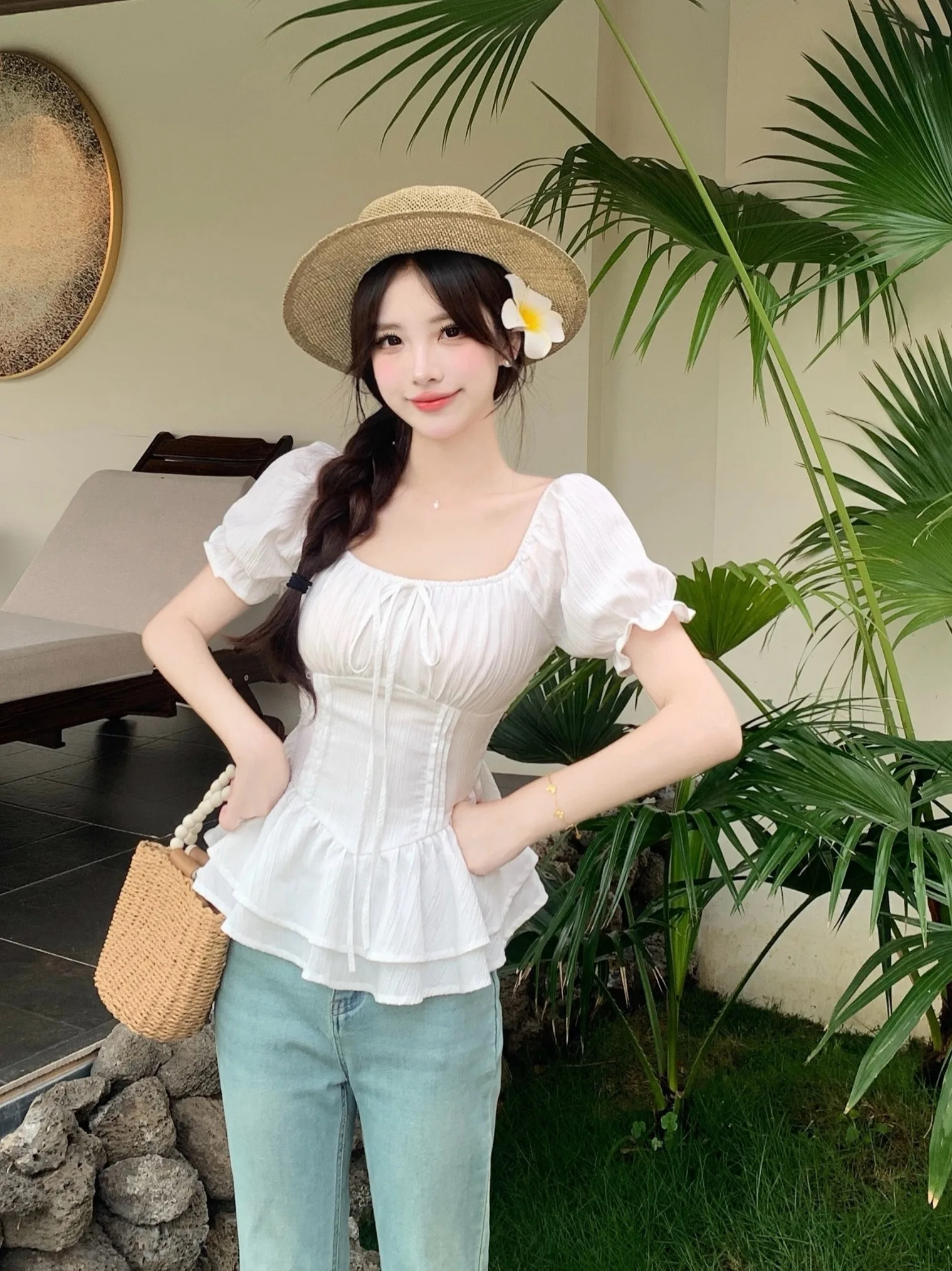 Sweet Style plus Size Women's Shirt with Bubble Sleeves And Waist-Cinching High Neck Design Summer New Fashion Top
Sweet Style plus Size Women's Shirt with Bubble Sleeves And Waist-Cinching High Neck Design Summer New Fashion Top