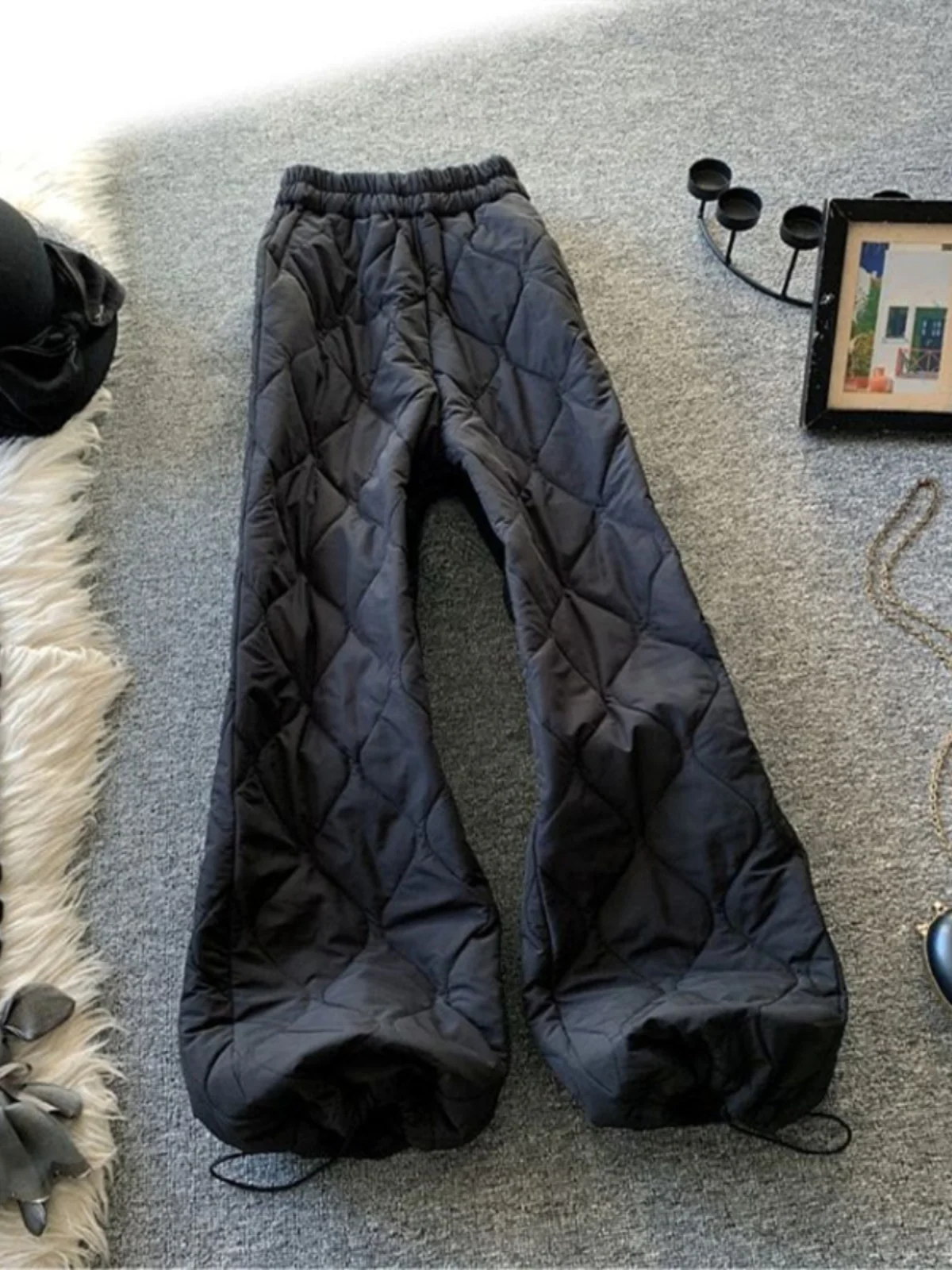 High Waist Thickened Cotton down Pants Women's Autumn Winter High Waist Diamond Pattern Press Line Pants Loose Leg Trousers
High Waist Thickened Cotton down Pants Women's Autumn Winter High Waist Diamond Pattern Press Line Pants Loose Leg Trousers