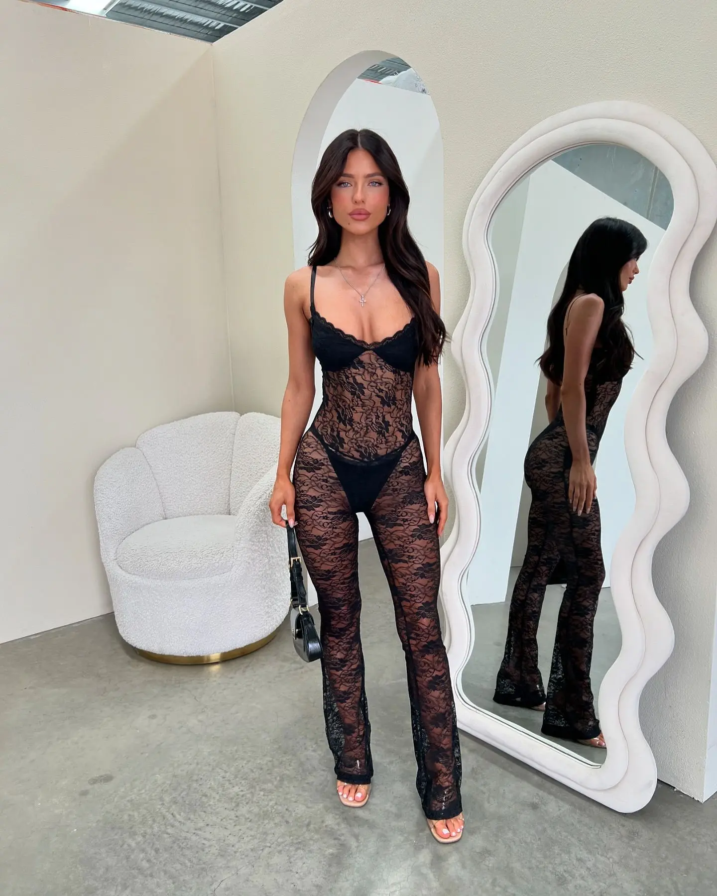 Women Sexy See Through Lace Jumpsuits V-neck Spaghetti Straps Backless Slim Club Party Overalls Fashion Streetwear Overalls
Women Sexy See Through Lace Jumpsuits V-neck Spaghetti Straps Backless Slim Club Party Overalls Fashion Streetwear Overalls