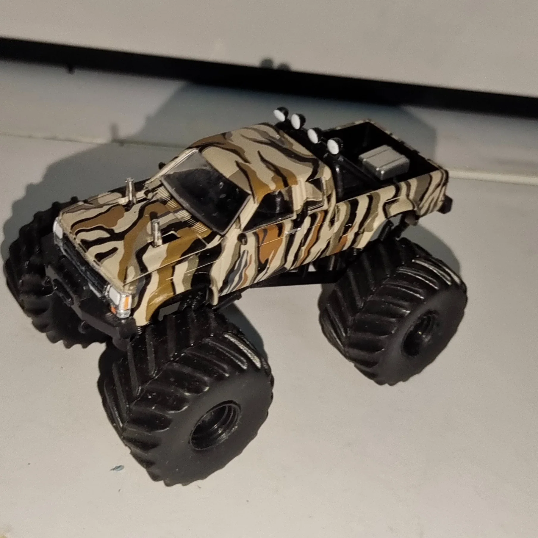 GreenLight 1:64 1989 S-10 сплав моделирование микро модель автомобиля коллекция украшения автомобиль игрушка в подарок
GreenLight 1:64 1989 S-10 сплав моделирование микро модель автомобиля коллекция украшения автомобиль игрушка в подарок