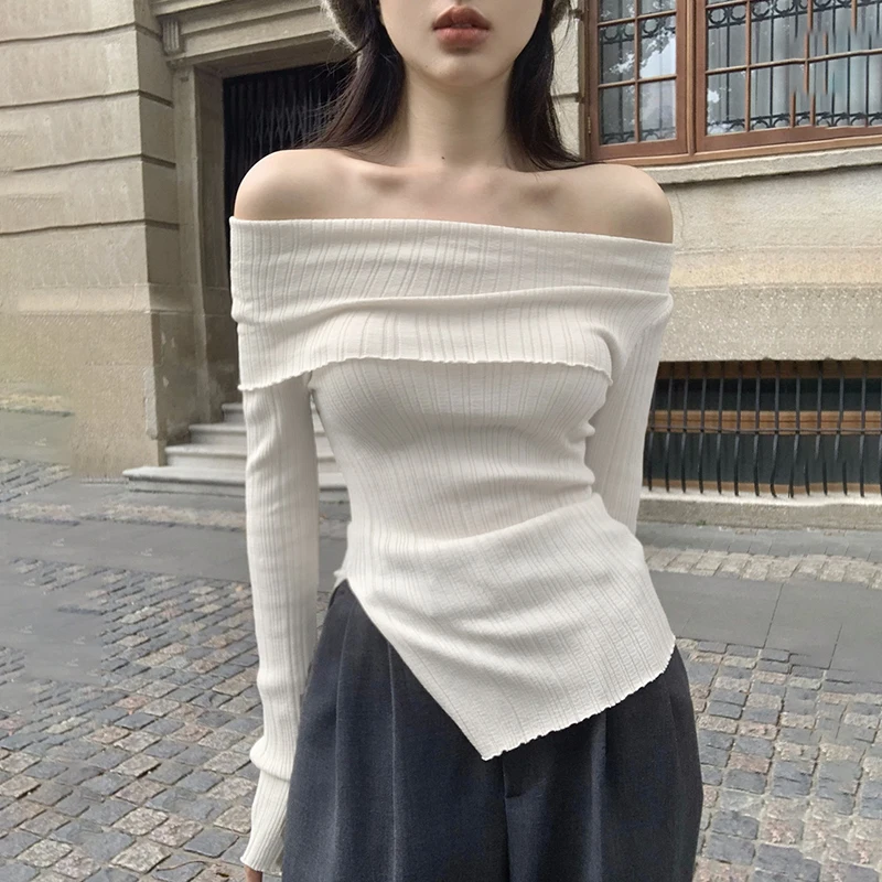 Irregular Bottomed Shirt Sexy Short Style Slim Fitting Women's Knitwear Long Sleeved Autumn Women's Tops Off Shoulder
Irregular Bottomed Shirt Sexy Short Style Slim Fitting Women's Knitwear Long Sleeved Autumn Women's Tops Off Shoulder