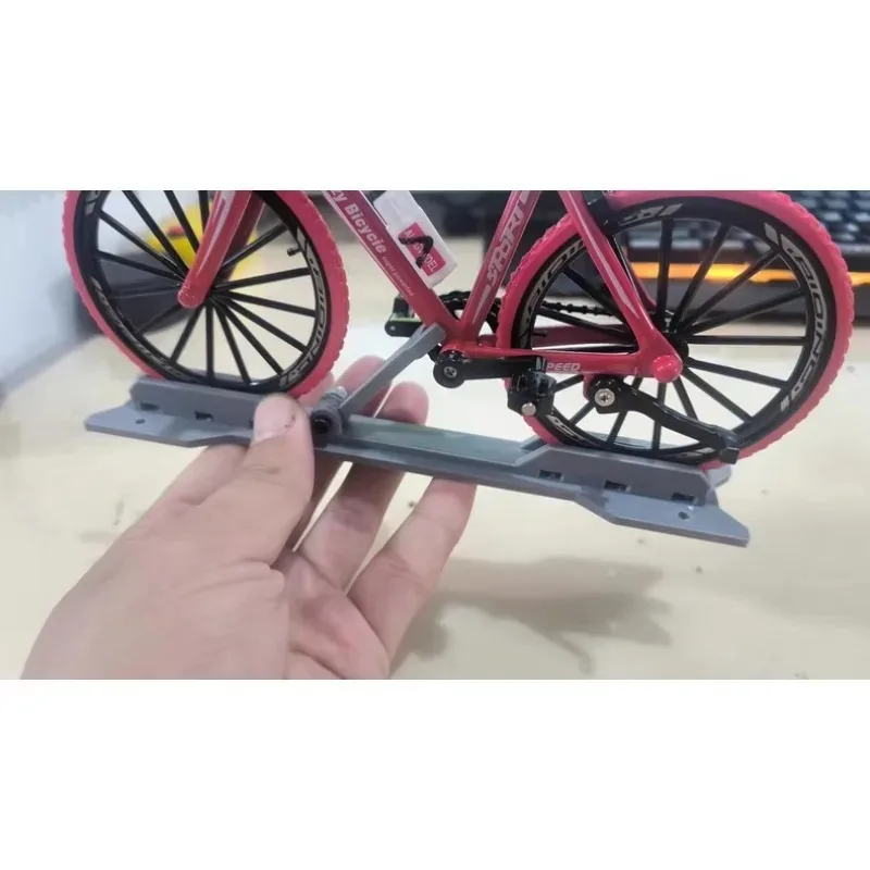 RC Crawler Universal Bike Rack Model Frame Mounts on Crawler Truck Bed Roof Rack Upgrade Accessory Decorative Functional Part