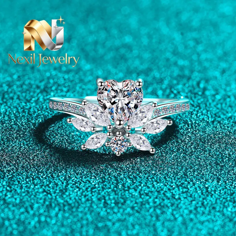 Nexil Jewelry Nexil Jewelry PT950 Platinum 1ct Moissanite Heart Bouquet Ring: Soft Petal Details, Shiny Heart Stone, Perfect
Nexil Jewelry Nexil Jewelry PT950 Platinum 1ct Moissanite Heart Bouquet Ring: Soft Petal Details, Shiny Heart Stone, Perfect