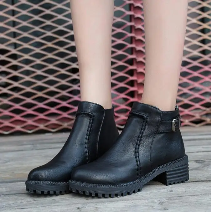 New Women's Ankle Boots Zipper Square heel Vintage Leather Shoes for Women Buckle Strap Round Toe Casual Short Boots Shoes Large
New Women's Ankle Boots Zipper Square heel Vintage Leather Shoes for Women Buckle Strap Round Toe Casual Short Boots Shoes Large