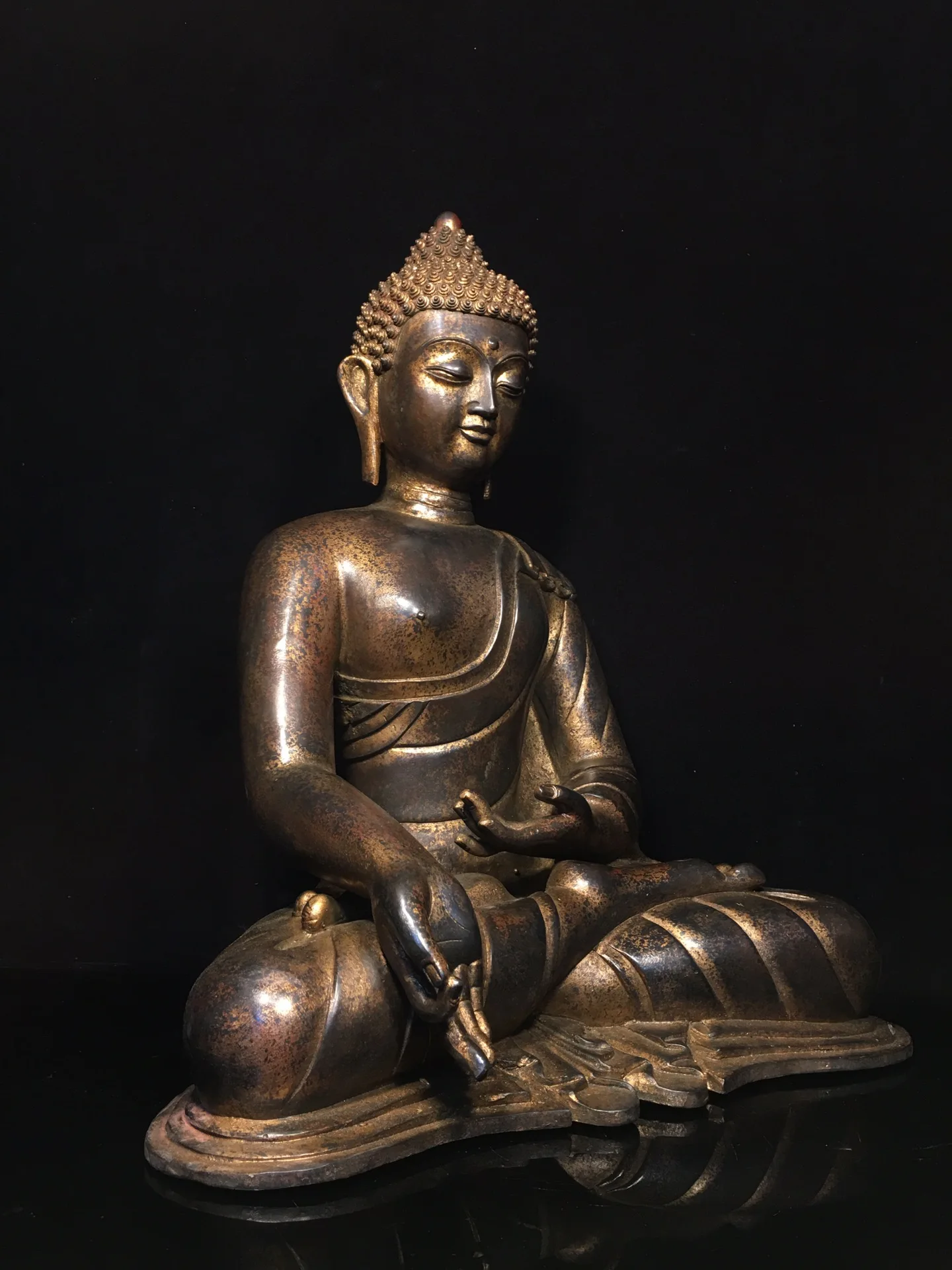 20"Tibetan Temple Collection Old Bronze Cinnabar Mud gold Shakyamuni Sitting Buddha Amitabha Worship Hall Town house
20"Tibetan Temple Collection Old Bronze Cinnabar Mud gold Shakyamuni Sitting Buddha Amitabha Worship Hall Town house