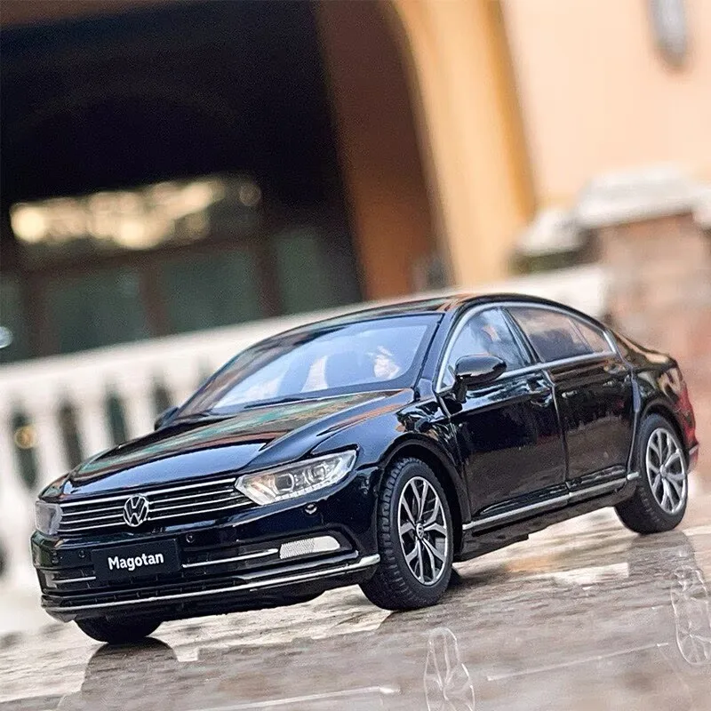 1:32 VW Magotan Coupe, модель автомобиля из сплава, литая под давлением металлическая модель автомобиля, высокая имитация звука и света, коллекция детских игрушек в подарок 
1:32 VW Magotan Coupe, модель автомобиля из сплава, литая под давлением металлическая модель автомобиля, высокая имитация звука и света, коллекция детских игрушек в подарок