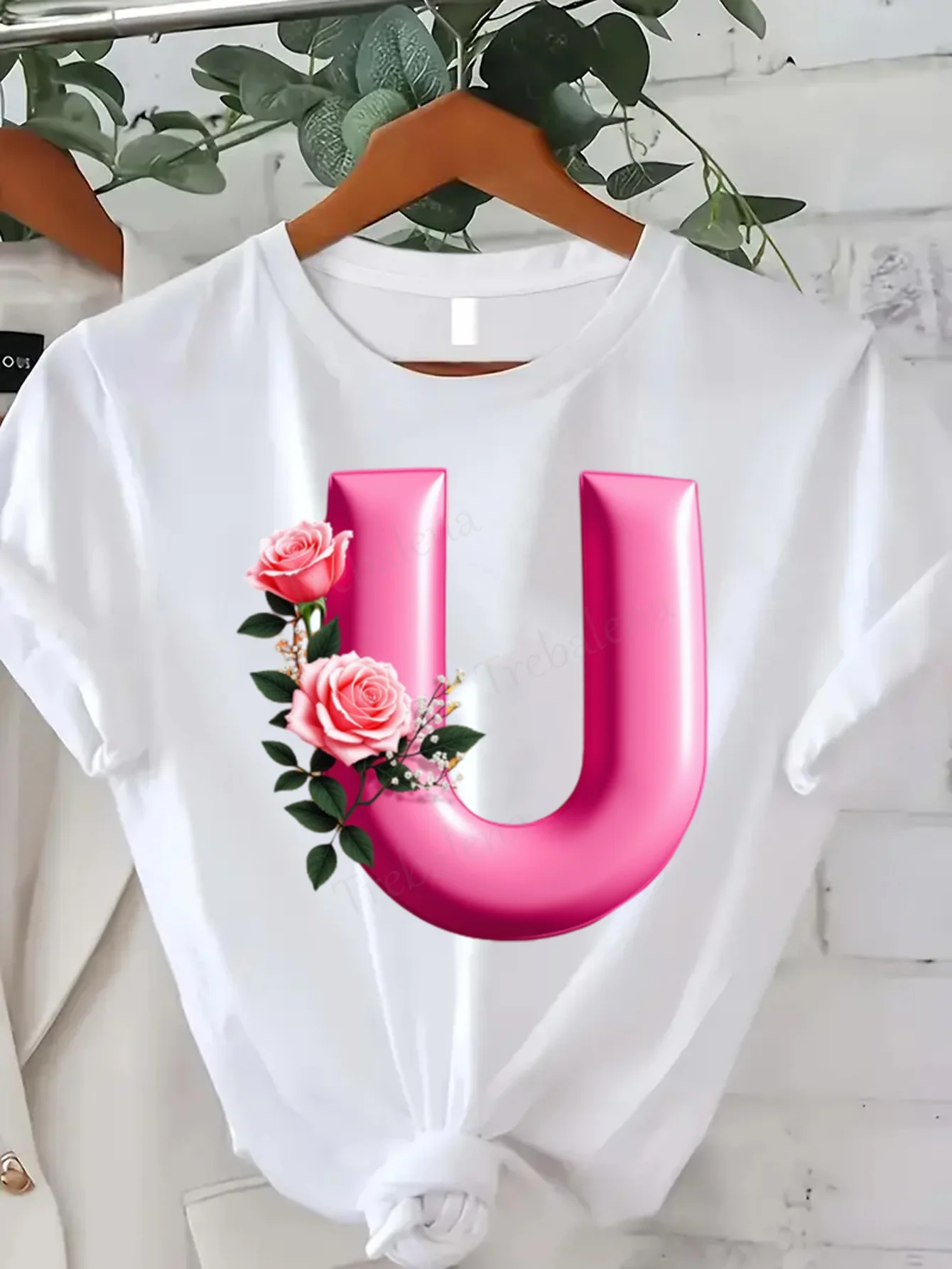 Comfortable Women's Print T-shirt Pink U Letter Rose Print T-Shirt for Women Casual Summer Wear
Comfortable Women's Print T-shirt Pink U Letter Rose Print T-Shirt for Women Casual Summer Wear