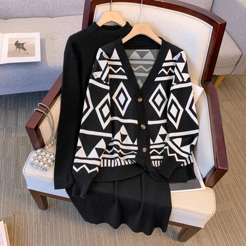 Casual Knitted Two-piece Set For Women Jacquard Cardigan Tops And Long Dresses Large Size Female Autumn Winter Loose Black Suits
Casual Knitted Two-piece Set For Women Jacquard Cardigan Tops And Long Dresses Large Size Female Autumn Winter Loose Black Suits