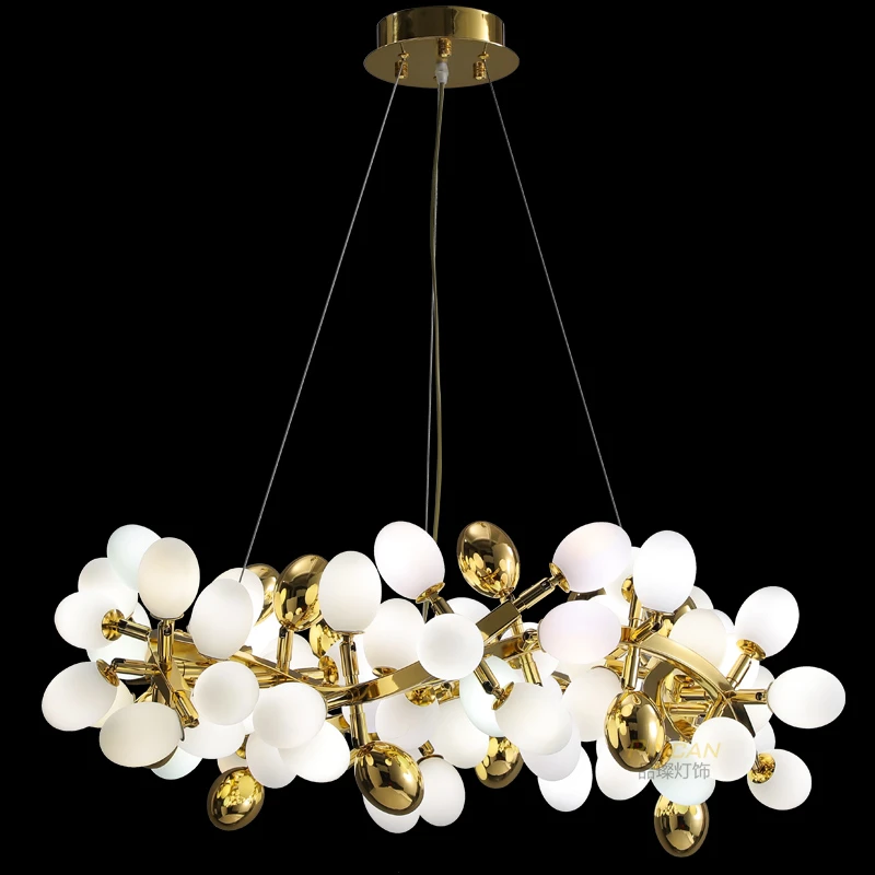 LED Light Luxury Modern Living Room Pendant Lamp Villa Duplex Restaurant Art Glass Ball Decorative Lamp Hotel Grape Pendant Lamp
LED Light Luxury Modern Living Room Pendant Lamp Villa Duplex Restaurant Art Glass Ball Decorative Lamp Hotel Grape Pendant Lamp