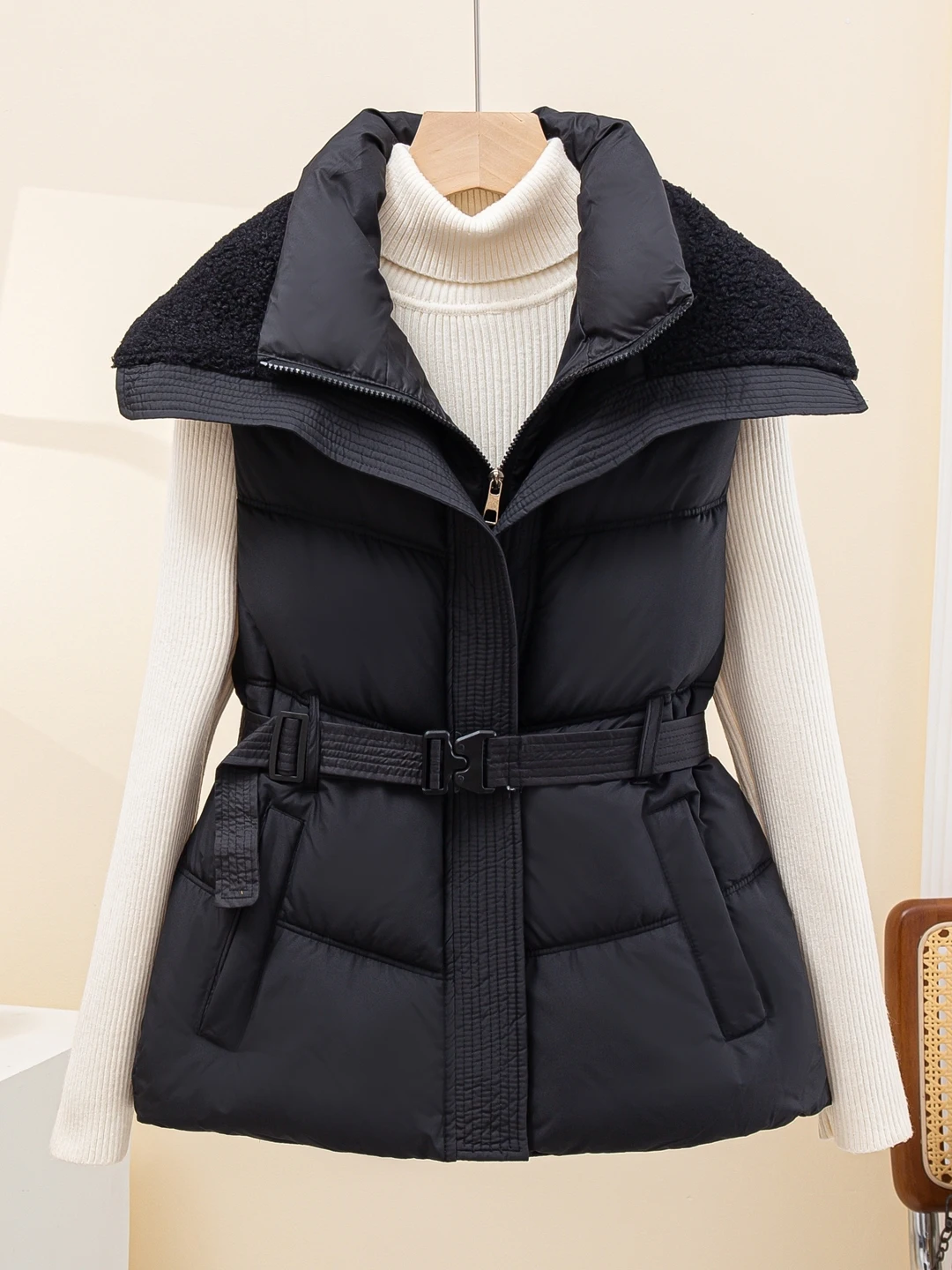 Cotton Vest for Women's Autumn and Winter Outer Wear 2025 New Korean Style Waist Drawstring Thickened Waistcoat To Keep Warm
Cotton Vest for Women's Autumn and Winter Outer Wear 2025 New Korean Style Waist Drawstring Thickened Waistcoat To Keep Warm