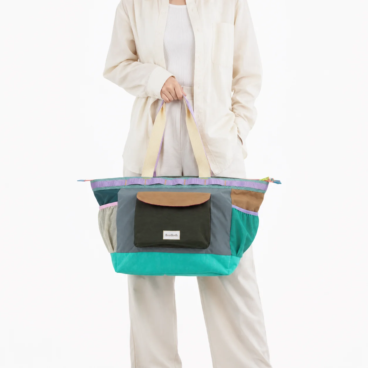 EcoSloth Luxury Nylon Shopping Bag, Unisex Color Block Design, Large Capacity Tote Bag, Random Color, Versatile for Commuting
EcoSloth Luxury Nylon Shopping Bag, Unisex Color Block Design, Large Capacity Tote Bag, Random Color, Versatile for Commuting
