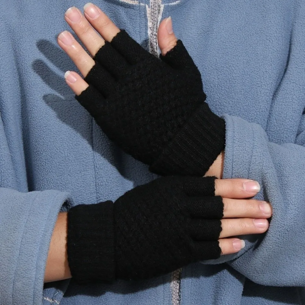 Новые вязаные перчатки с половиной пальца, нескользящие теплые перчатки без пальцев, теплые перчатки с сенсорным экраном, унисекс
Новые вязаные перчатки с половиной пальца, нескользящие теплые перчатки без пальцев, теплые перчатки с сенсорным экраном, унисекс