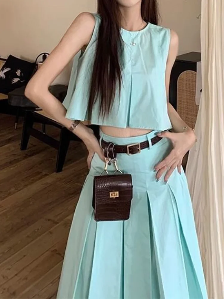 2024 New French Simple Style Green Suit Sleeveless Top Long Pleated Skirt Fashion Two-piece Women's Wear
2024 New French Simple Style Green Suit Sleeveless Top Long Pleated Skirt Fashion Two-piece Women's Wear